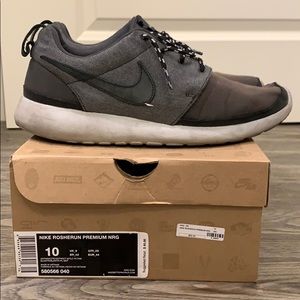 Nike Rosherun Premium NRG